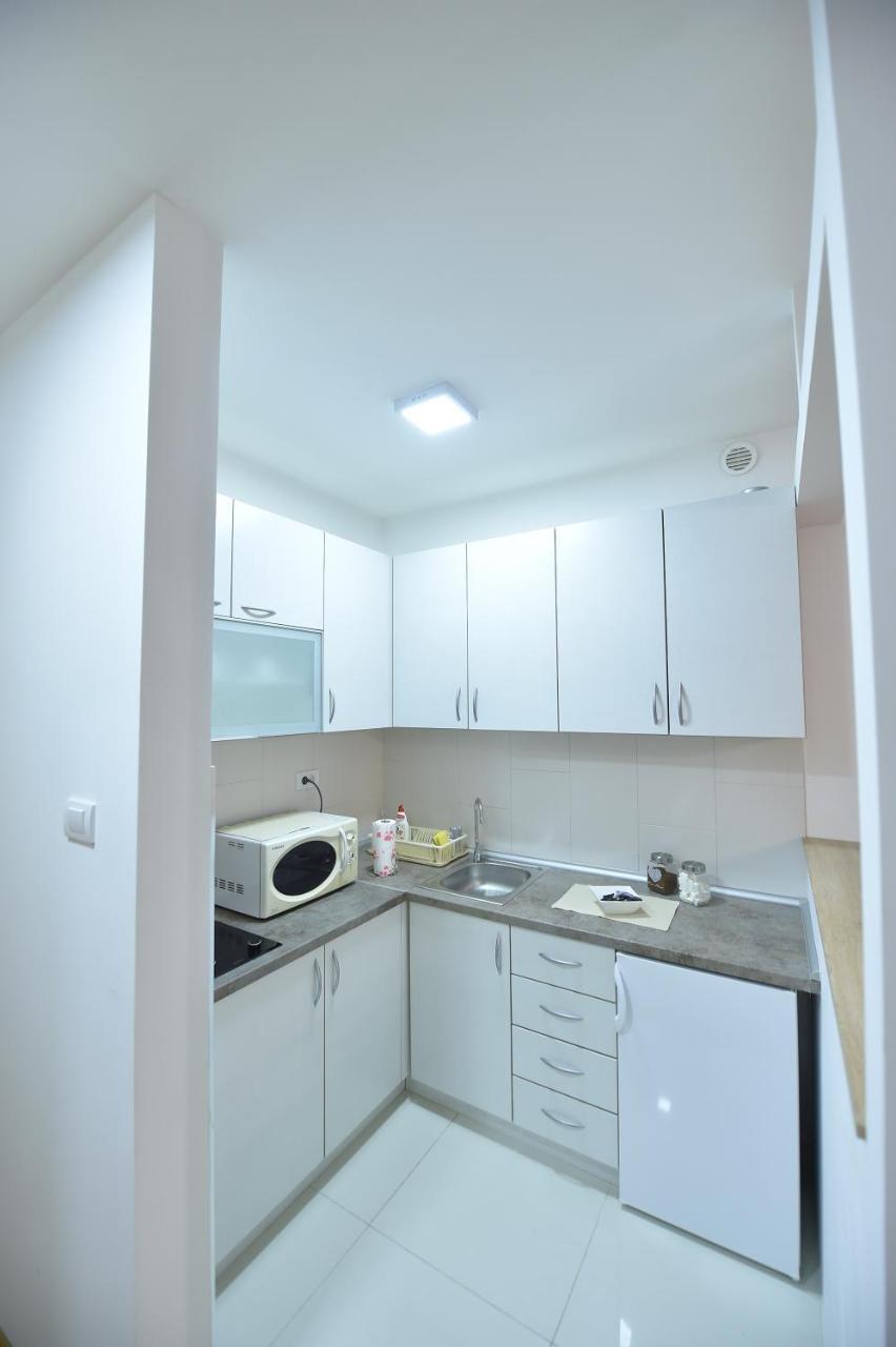 Apartment Sinisa With Garage Novi Sad Eksteriør bilde