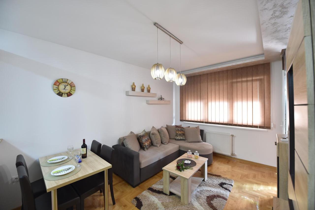 Apartment Sinisa With Garage Novi Sad Eksteriør bilde