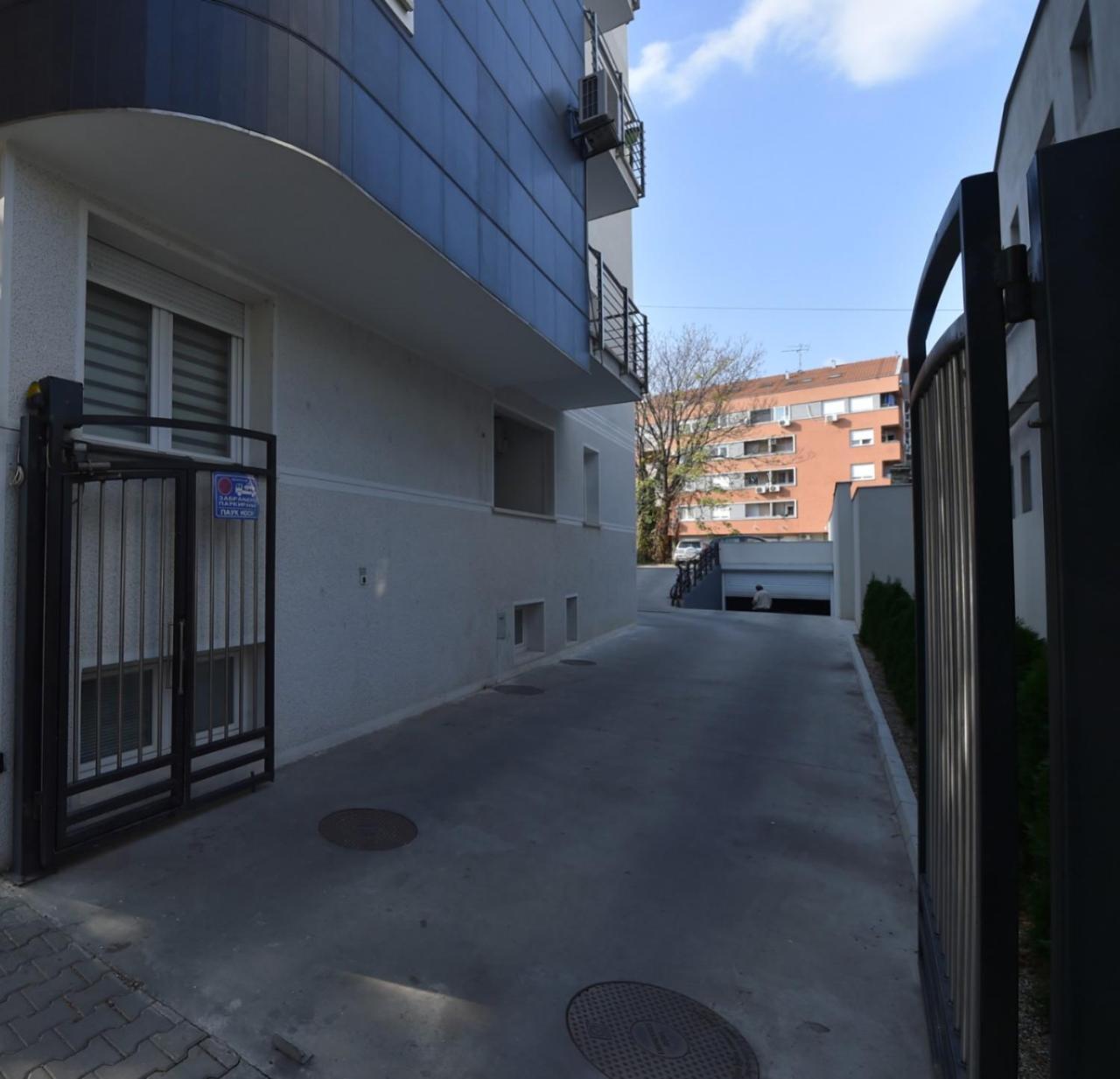Apartment Sinisa With Garage Novi Sad Eksteriør bilde